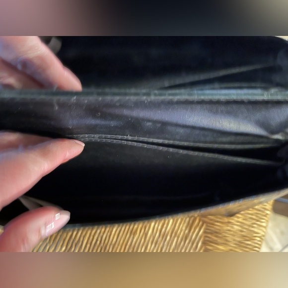 Ralph Lauren Patent Mock Croc Clutch Bag with Mirror and gold logo - Picture 8 of 12